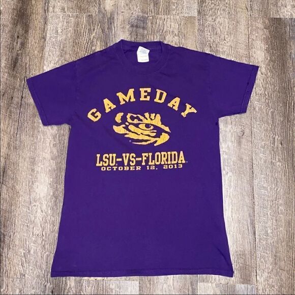 LSU VS Florida Gameday T-Shirt - Picture 1 of 2